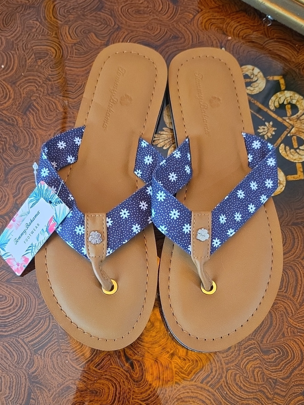Tommy Bahama Navy Blue Floral Fabric Strap Tan Footbed Women's Sandals